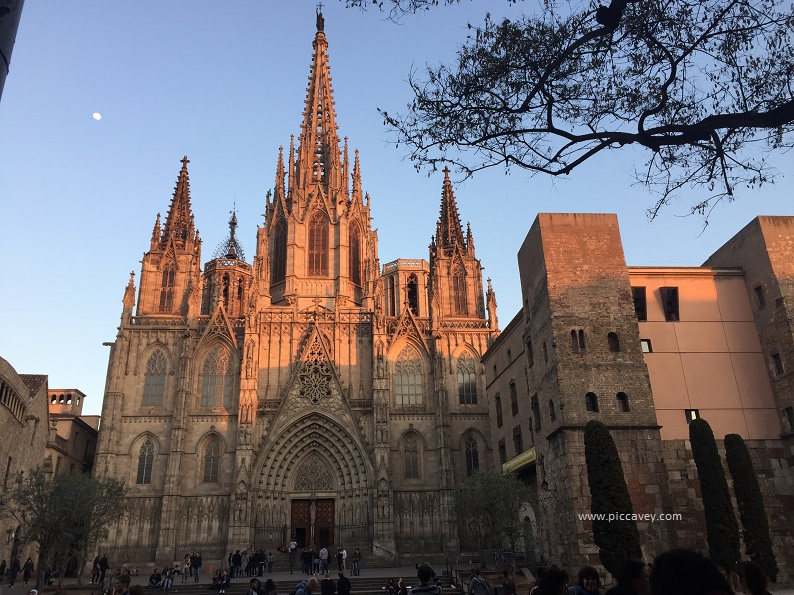 The Best Walking Streets To See In Barcelona