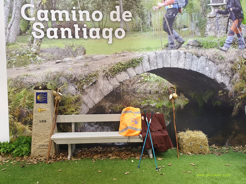 Camino de Santiago Hike the Way of St James in Spain ⋆ Piccavey