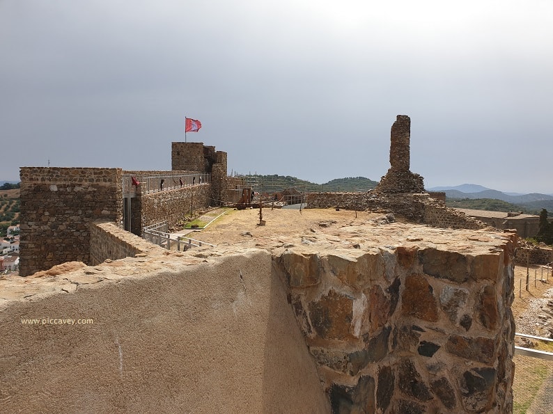 Castles in Spain - 12 Unmissable Andalusian Fortresses ⋆ Piccavey
