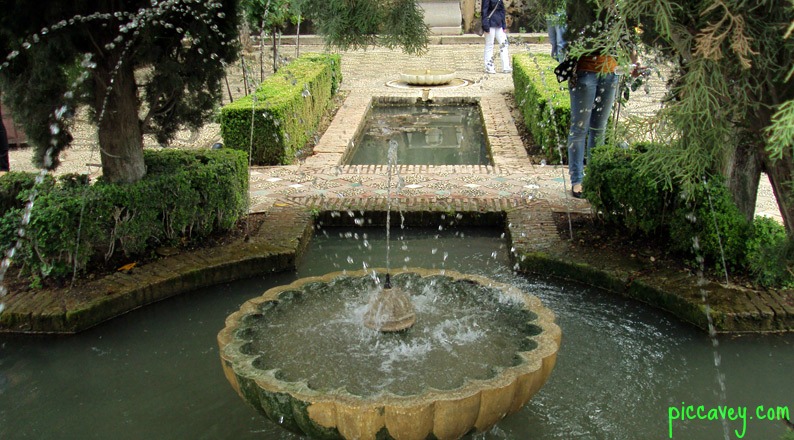 gardens in granada