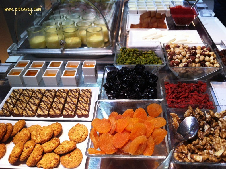 Eat in Granada - Dining out Like a Local in Andalusia ⋆ Piccavey