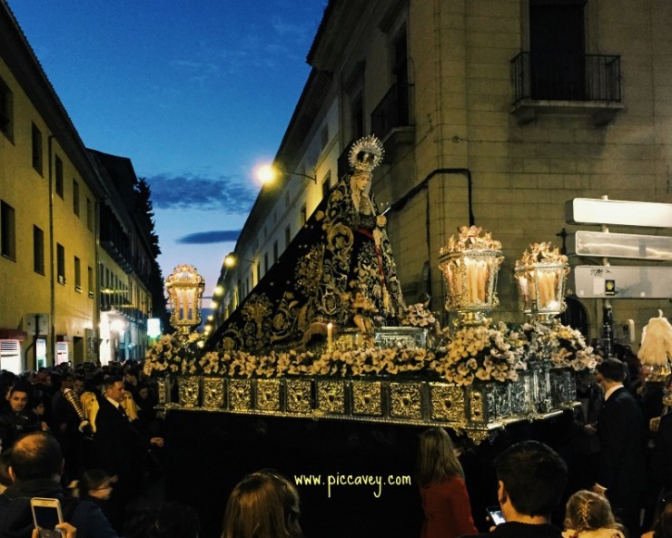 Do Semana Santa like a local Easter week in Granada ⋆ Piccavey