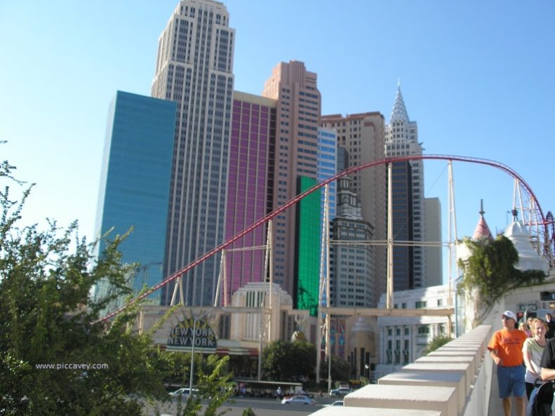 New York New York Hotel Las Vegas Nevada de V.S