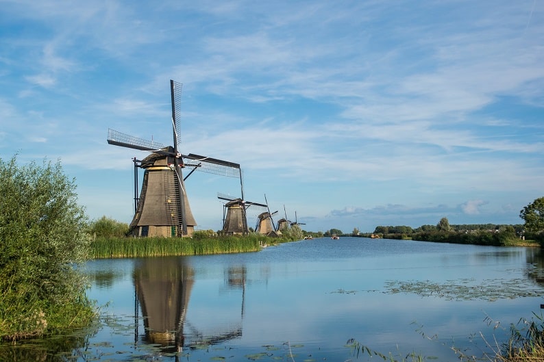 Kinderdijk Netherlands Travel + Planning Tips